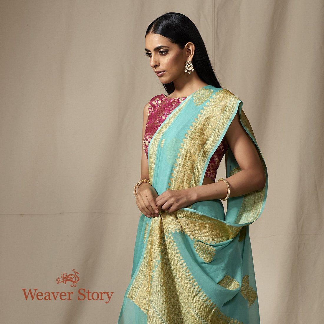 Handloom_Sea_Green_Banarasi_Georgette_Saree_with_Kadhwa_Boota_WeaverStory_01