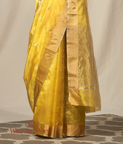 Handwoven_Yellow_Chanderi_Silk_Saree_with_Small_Floral_Motifs_WeaverStory_04