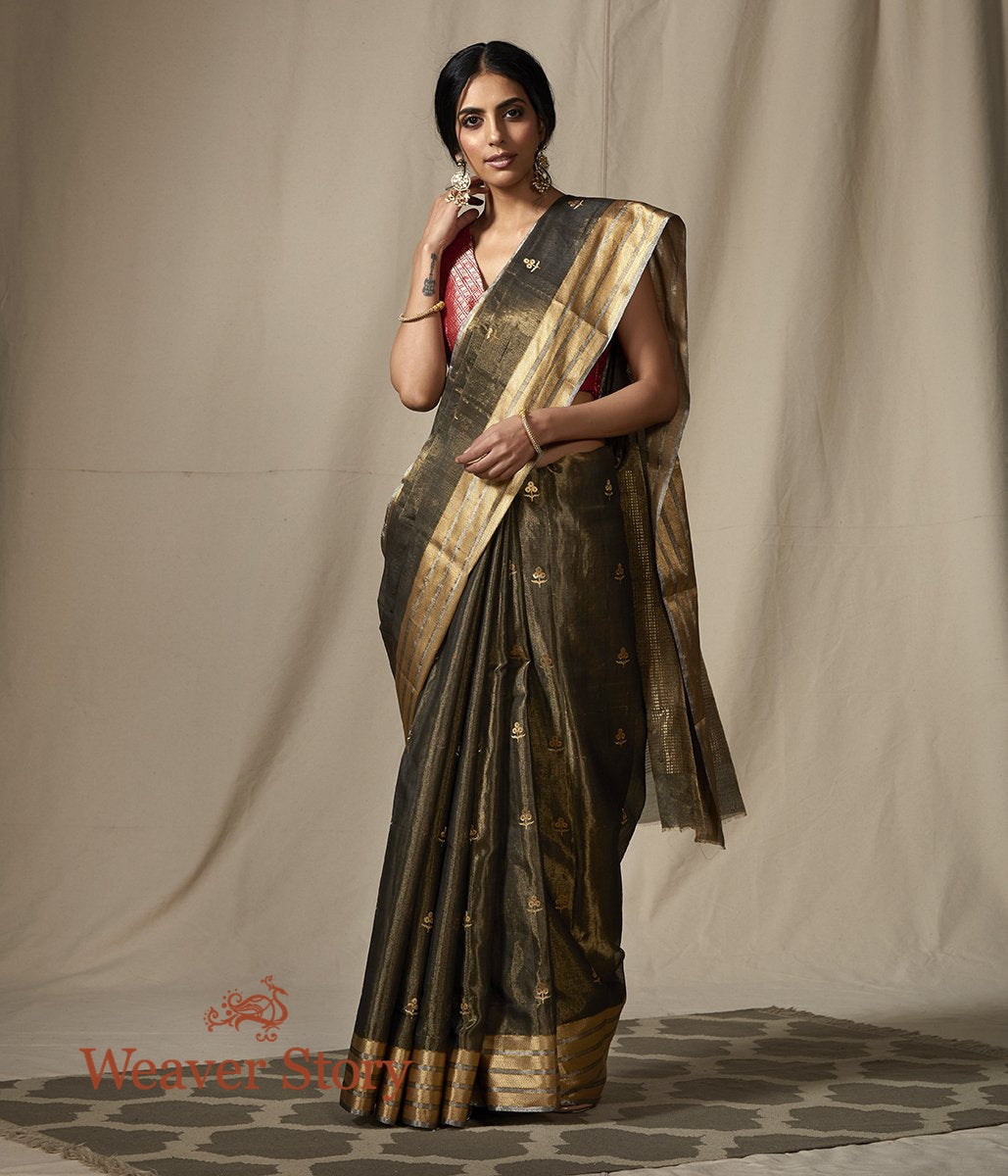 Handwoven_Black_and_Gold_Chanderi_Silk_Tissue_Saree_with_Gold_Zari_Floral_Motifs_WeaverStory_02
