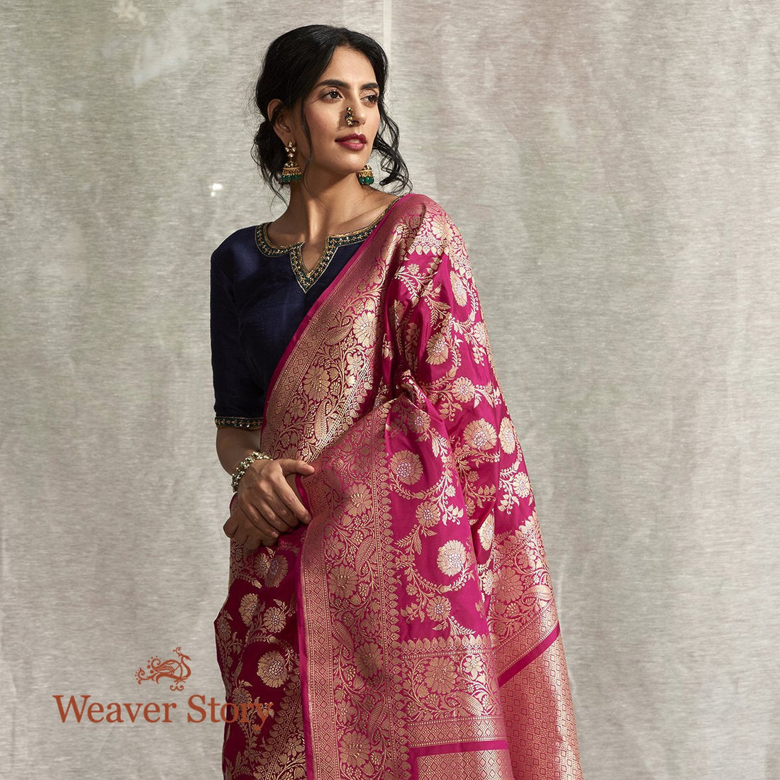 Handwoven_Pink_Banarasi_Jangla_Saree_with_all_over_Gold_Zari_Weave_WeaverStory_01