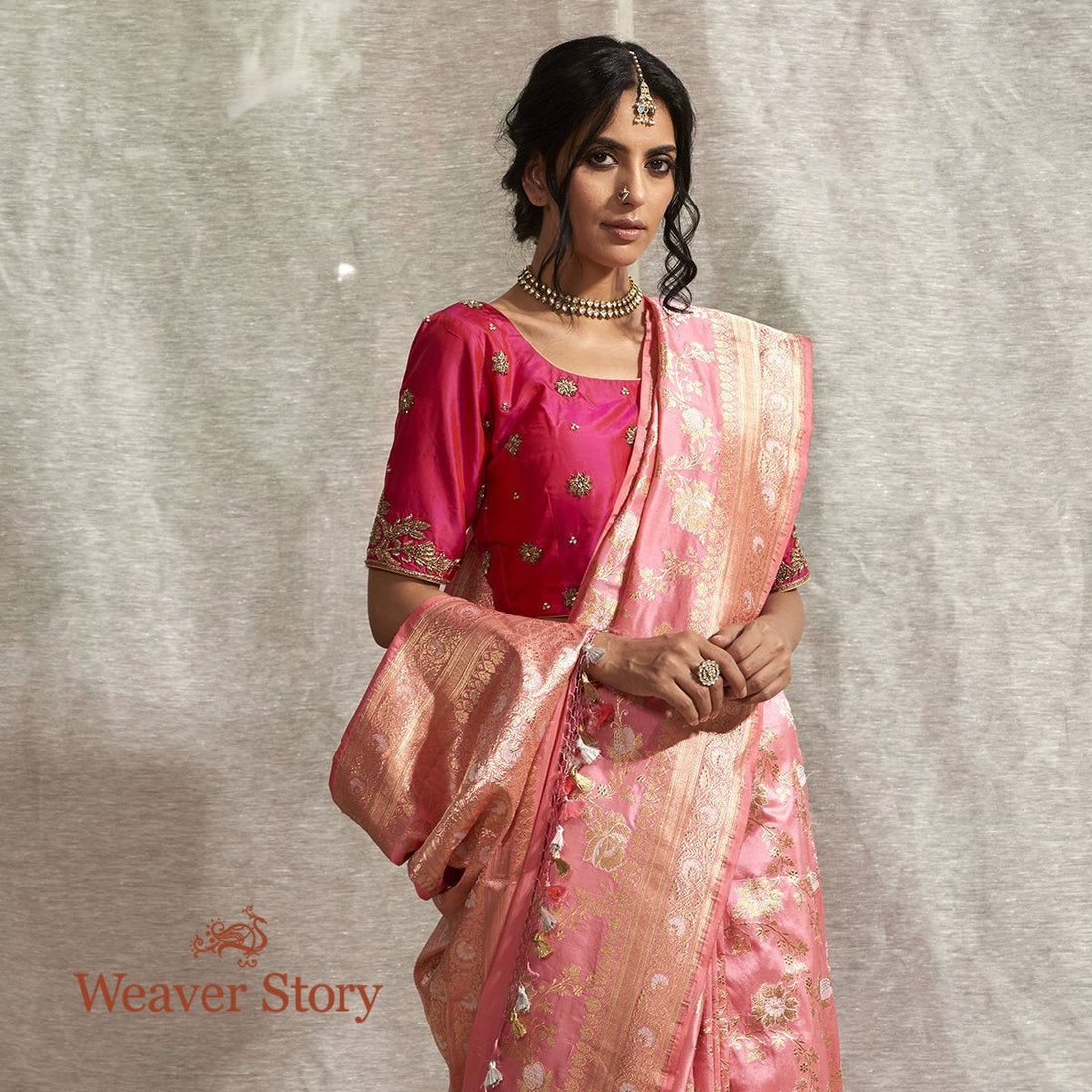 Handwoven_Rose_Pink_Banarasi_Jangla_Saree_with_Meenakari_WeaverStory_01