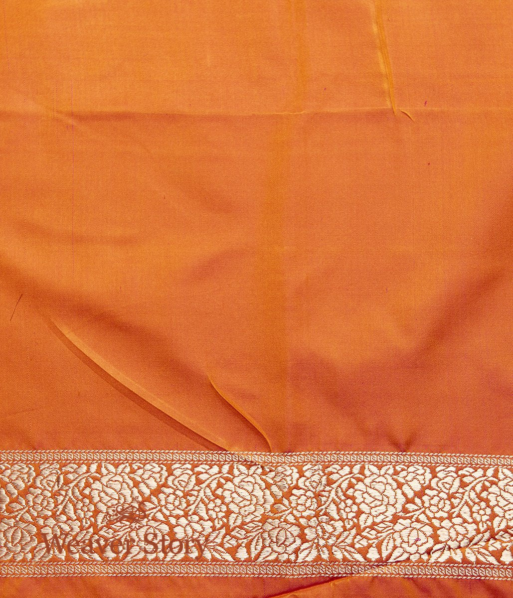 Handwoven_Orange_and_Red_Dual_Tone_Banarasi_Tanchoi_Saree_WeaverStory_05