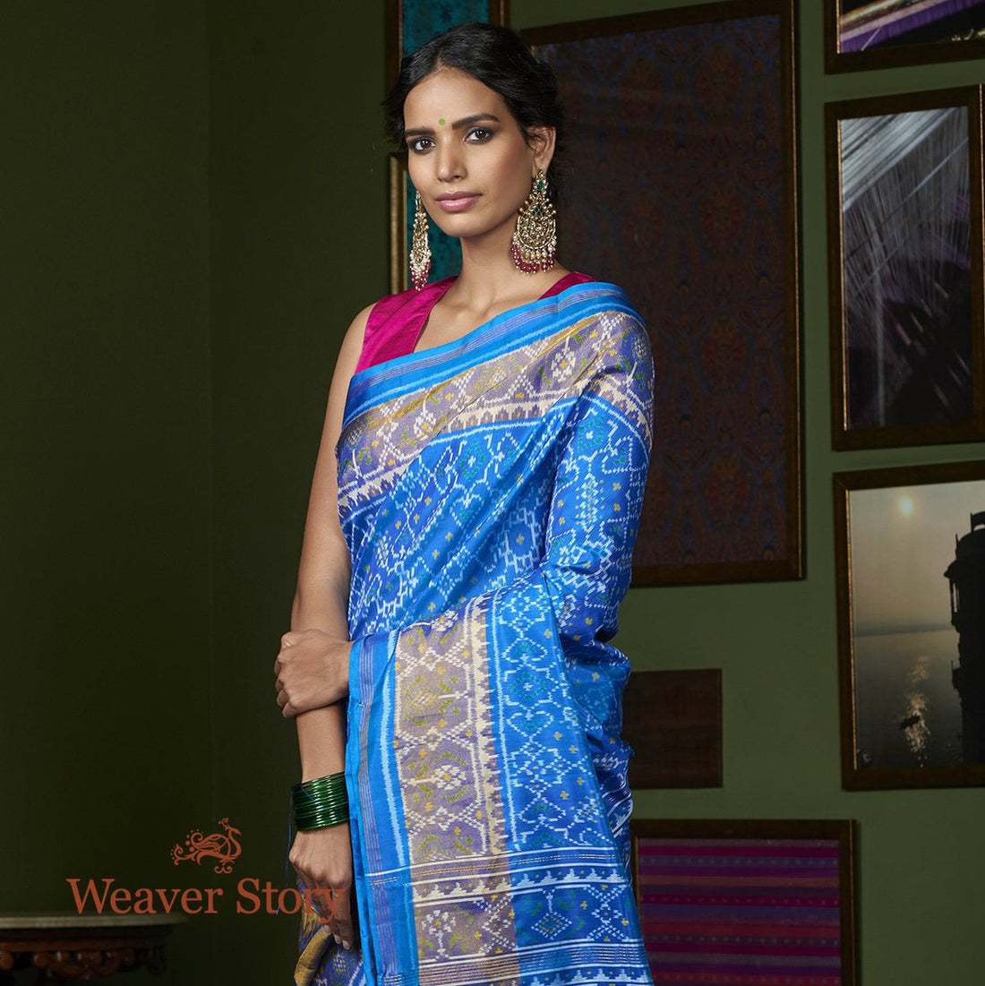 Handloom_Blue_Single_Ikat_Gujarat_Patola_Saree_WeaverStory_01