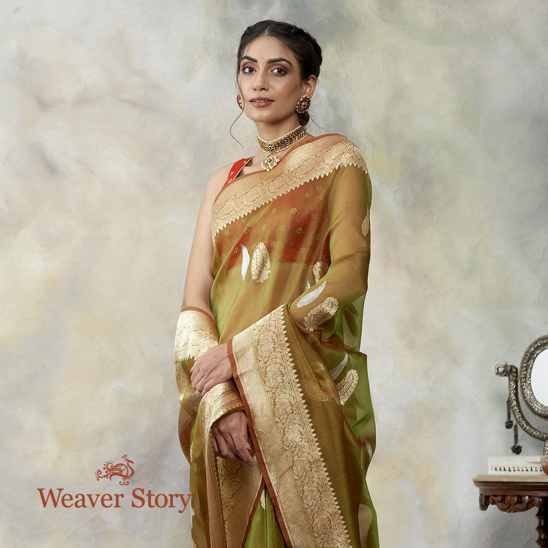 Handloom_Henna_Green_Kora_Silk_Banarasi_with_Kadhwa_Booti_WeaverStory_01