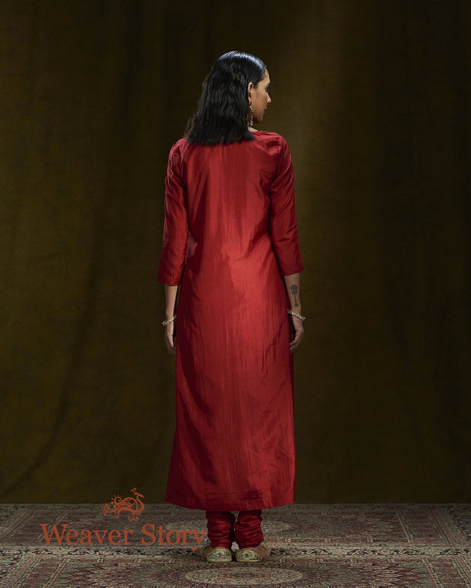 Red_Pure_Mulberry_Silk_Suit_Set_with_Banarasi_Jangla_Dupatta_WeaverStory_04