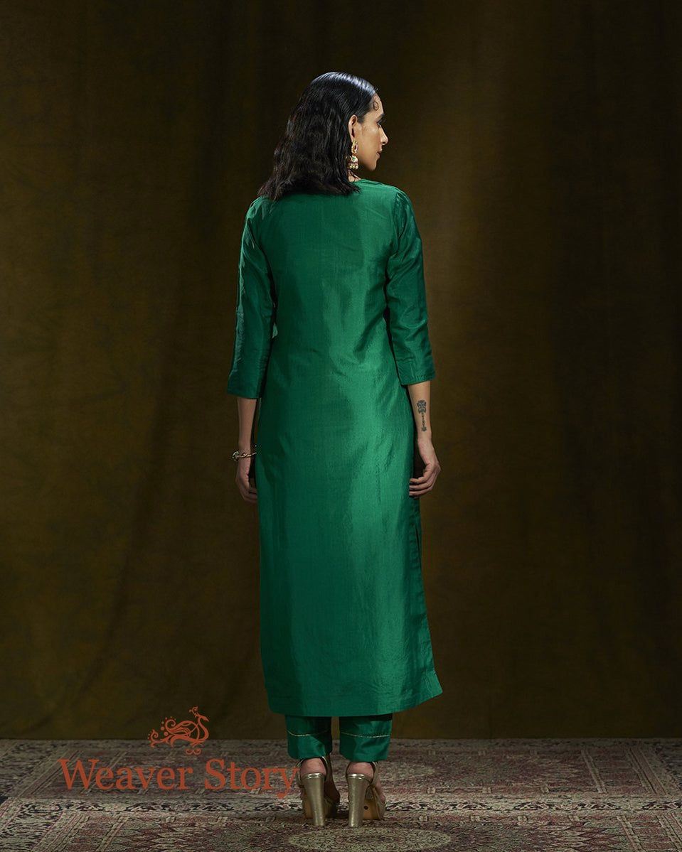 Emerald_Green_Pure_Mulberry_Silk_Suit_Set_WeaverStory_02