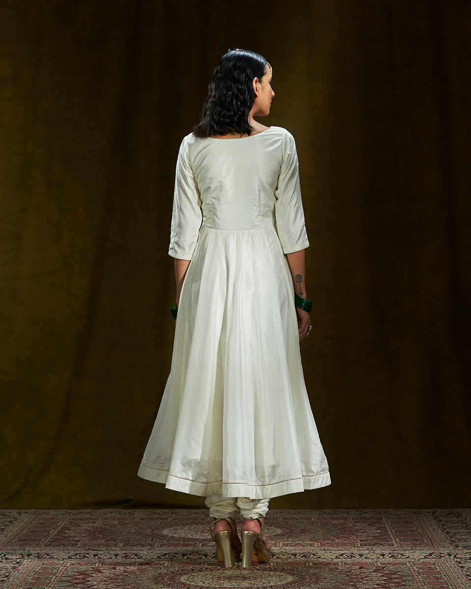 Offwhite_Pure_Silk_Anarkali_with_Churidar_WeaverStory_02