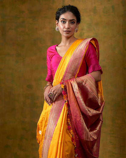 Mustard_Handloom_Pure_Katan_Silk_Banarasi_Saree_with_Kadhwa_Floral_Border_in_Pink_WeaverStory_01