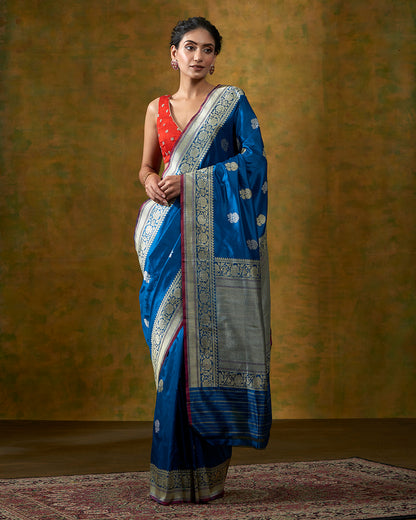 Copper_Sulphate_Blue_Banarasi_Handloom_Saree_with_Kadhwa_Floral_Border_and_Floral_Booti_WeaverStory_02