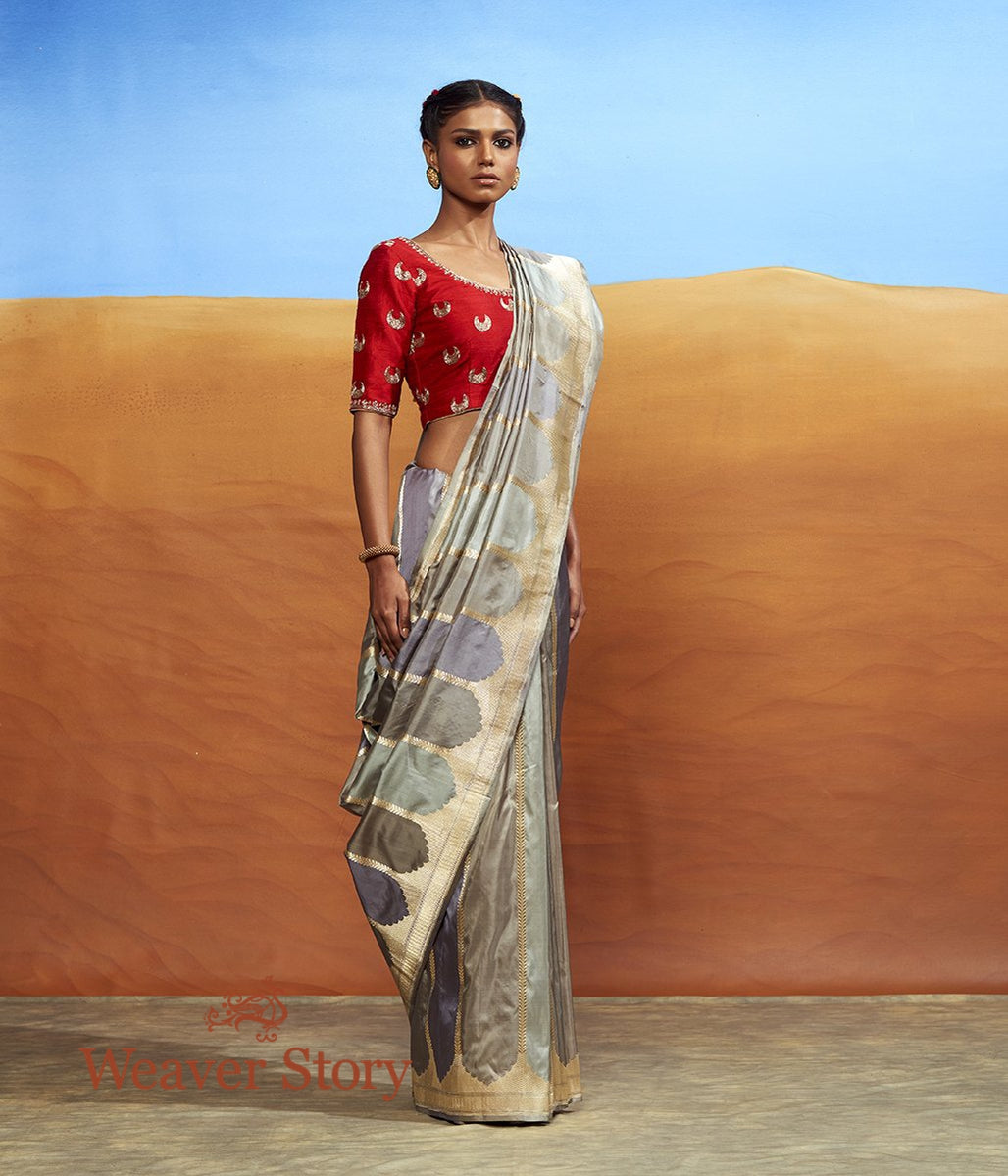 Handwoven_Beige_and_Grey_Rangkaat_Saree_with_Stripes_WeaverStory_02