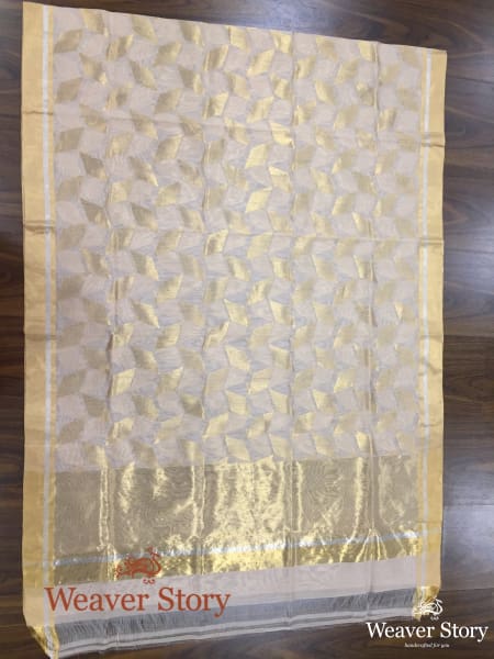 Handwoven_Cotton_Silk_Geometric_Pattern_Dupatta_in_soft_peach_WeaverStory_02