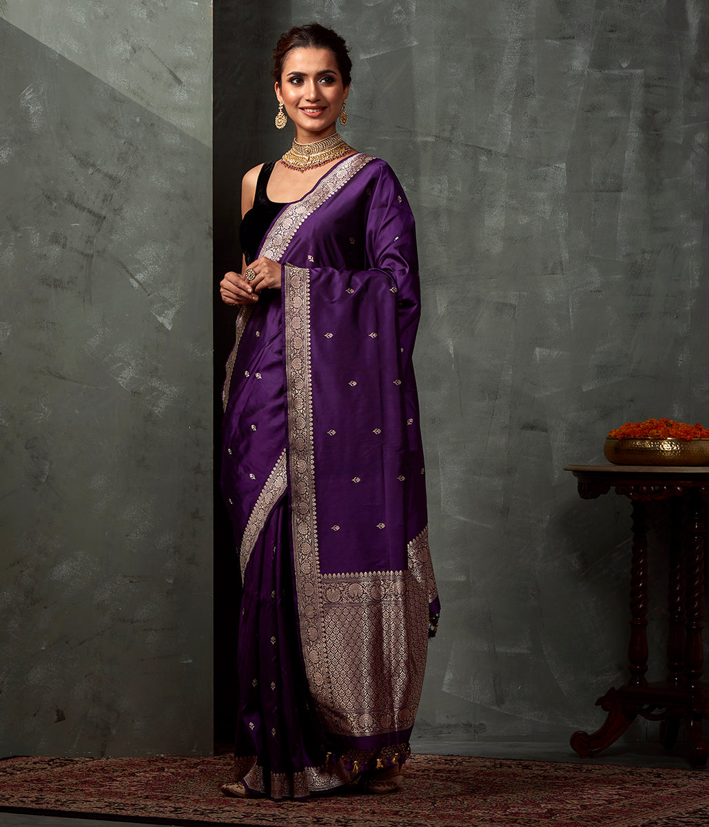 Handwoven_Purple_Small_Border_Saree_with_Yellow_Blouse_WeaverStory_02