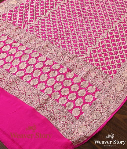 Handwoven_Banarasi_Bandhani_Georgette_Dupatta_WeaverStory_02