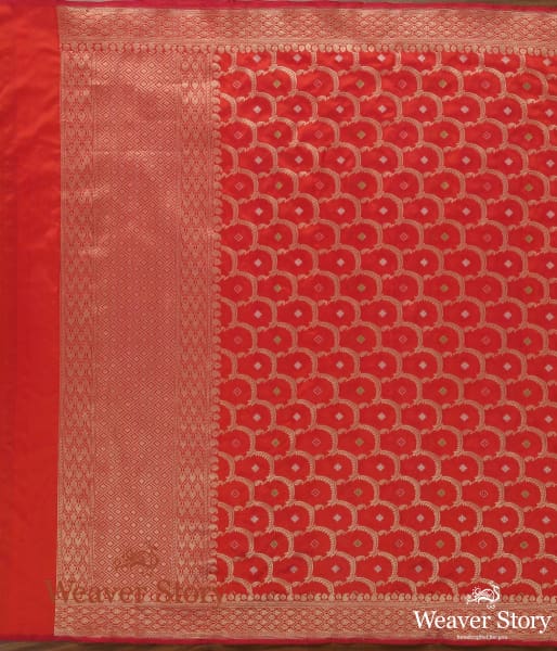 Handwoven_Red_Cutwork_Jangla_Dupatta_WeaverStory_02