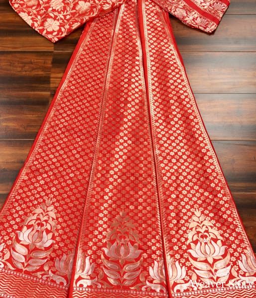 Katan_Silk_Handloom_Red_Banarasi_Lehenga_with_Blouse_and_Borders_WeaverStory_02