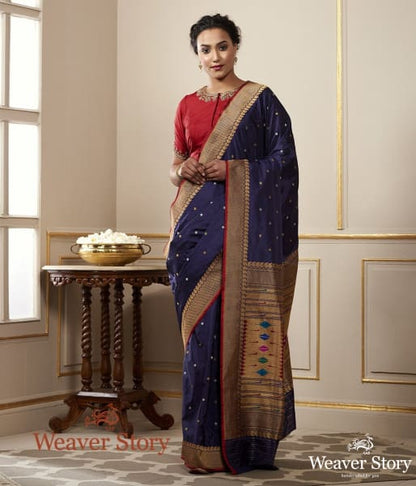 Handwoven_Dark_Purple_Paithani_Border_WeaverStory_02