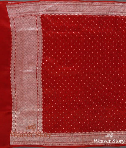 Handwoven_Red_Organza_Silver_Booti_Dupatta_WeaverStory_02