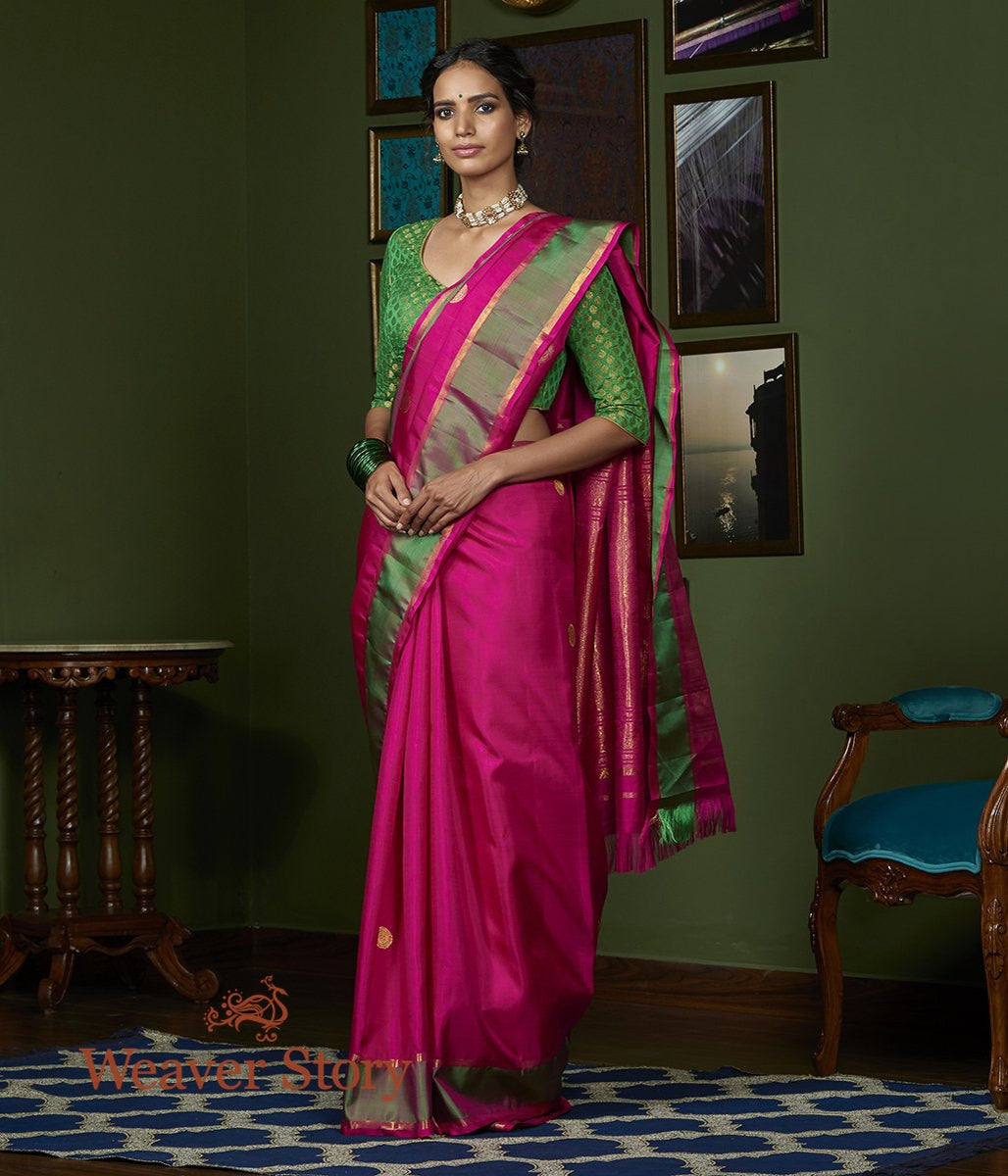 Handwoven_Pink_Kanjivaram_Silk_Saree_with_Zari_Booti_and_Green_Border_WeaverStory_02