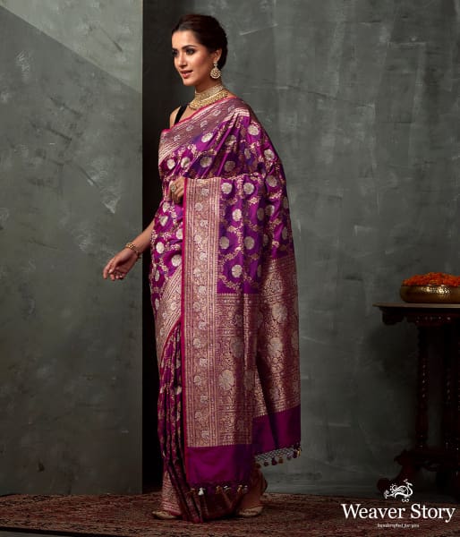 Handwoven_Purple_Kadhwa_Jangla_Saree_WeaverStory_02