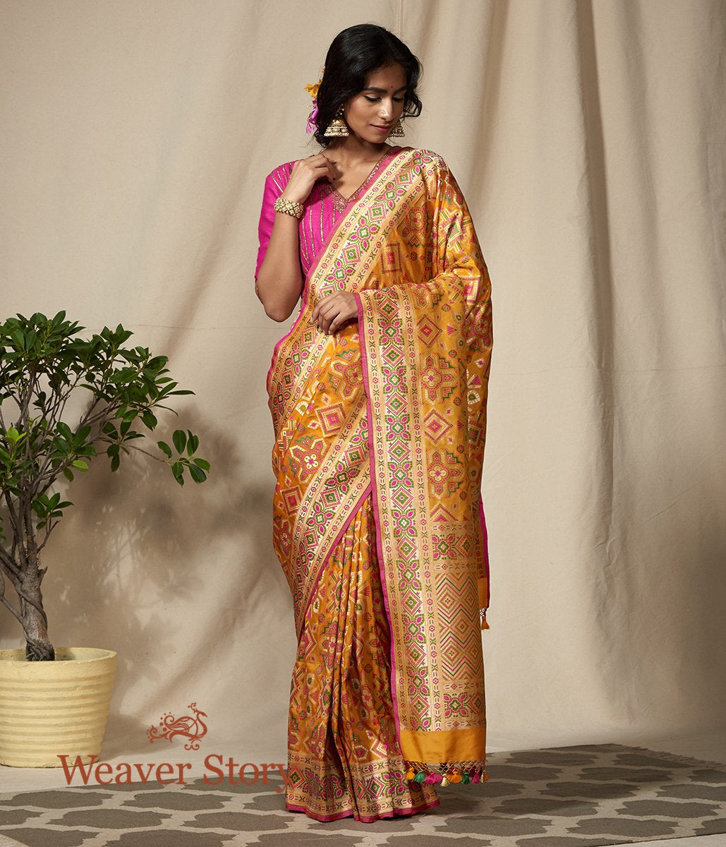 Handwoven_Banarasi_Patola_Saree_with_Zari_Meenakari_Border_WeaverStory_02