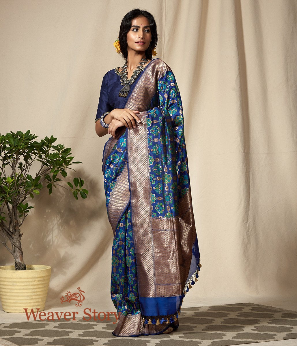 Handwoven_Blue_and_Green_Antique_Zari_Banarasi_Patola_Saree_WeaverStory_02