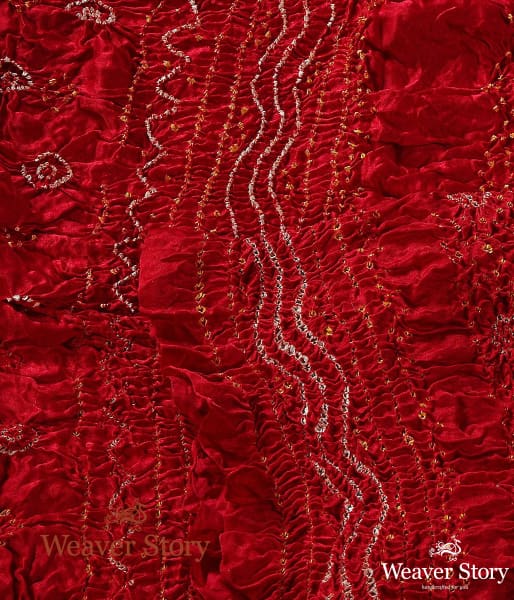 Handwoven_Red_Gajji_Silk_Dupatta_with_Bandhej_WeaverStory_02