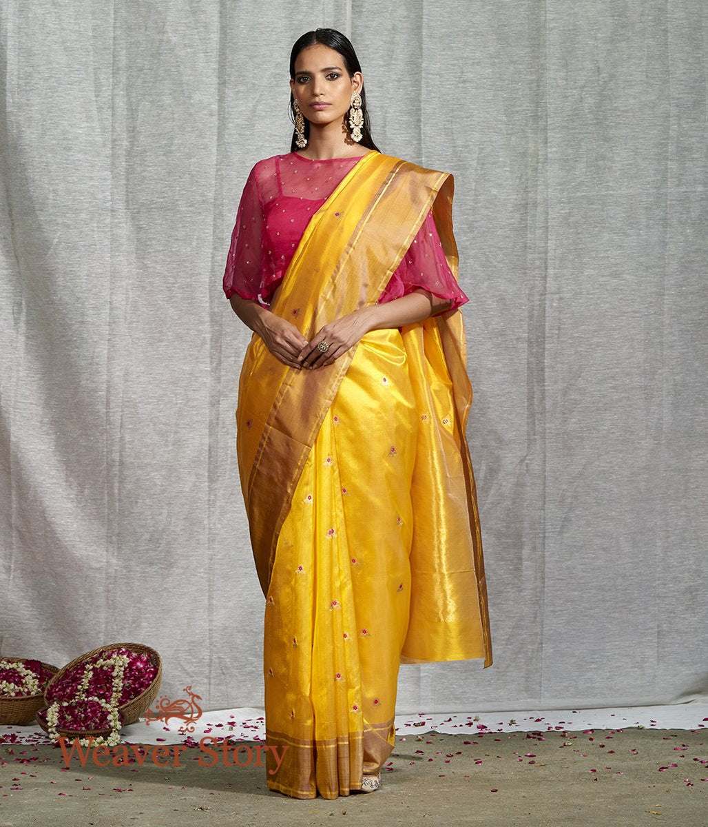 Handwoven_Yellow_Gold_Saree_with_Small_Floral_Booti_WeaverStory_02
