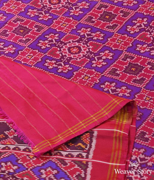 Handwoven_Purple_and_Pink_dual_colorPatola_Dupatta_WeaverStory_02