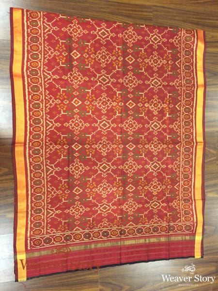 Handwoven_Single_Ikat_Patola_Dupatta_in_Maroon_WeaverStory_03