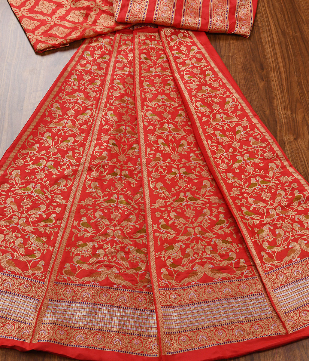 Red_Handloom_Kadhwa_Banarasi_Lehenga_with_Meenakari_WeaverStory_02