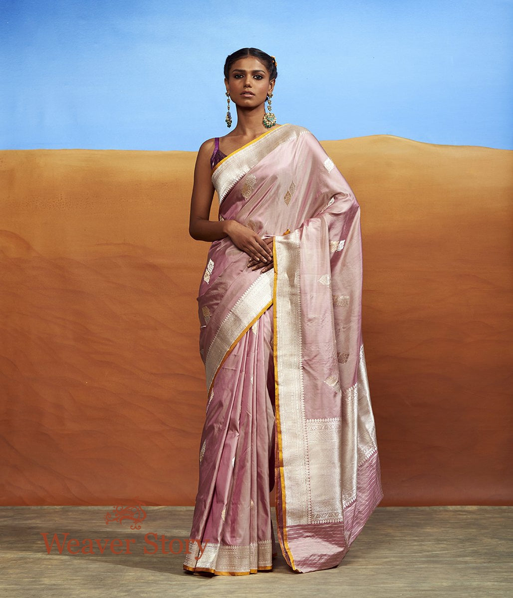 Handwoven_Rose_Pink_Twin_Motif_Saree_with_Silver_Border_WeaverStory_02