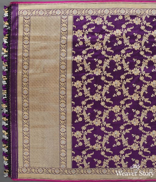 Handwoven_Purple_Kadhwa_Jangla_Dupatta_with_Pink_Selvedge_WeaverStory_02