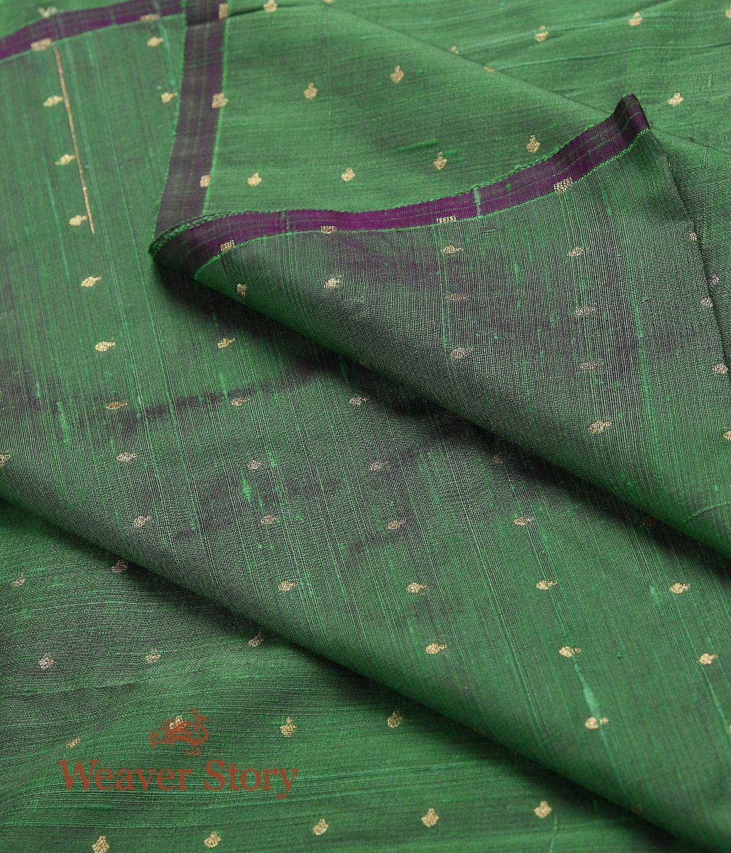 Handloom_Green_Dual_Tone_Tusser_Silk_Fabric_WeaverStory_02