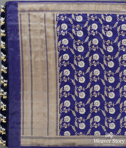 Handwoven_Deep_Blue_Kadhwa_Jangla_Dupatta_WeaverStory_02