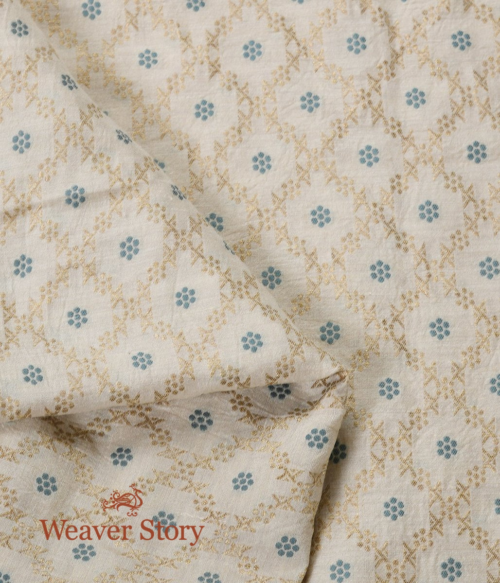 Handloom_Beige_Moonga_Silk_Fabric_with_Meenakari_WeaverStory_02