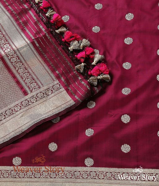 Handwoven_Wine_Kadhwa_Asharfi_Booti_Dupatta_WeaverStory_02