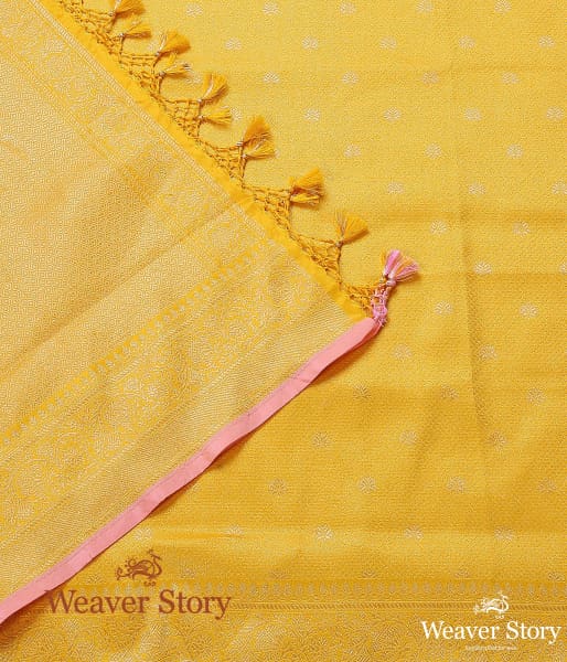 Handwoven_Yellow_Zari_Tanchoi_Dupatta_WeaverStory_02