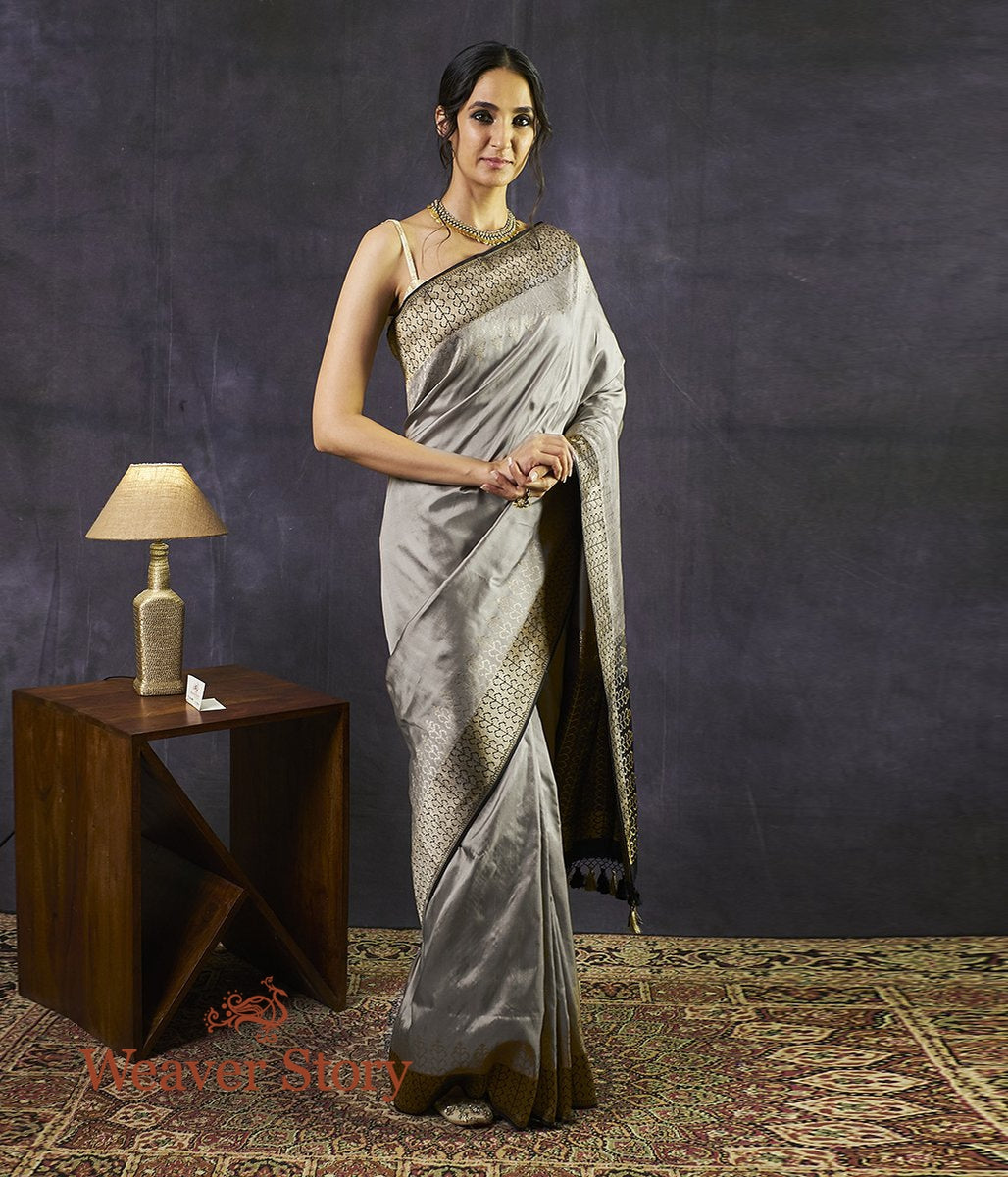 Handwoven_Grey_Tanchoi_Saree_with_Tree_Border_WeaverStory_02