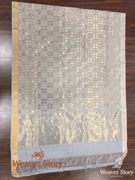 Handwoven_Cotton_Silk_Chanderi_Dupatta_with_Gold_Zari_WeaverStory_02