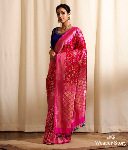 Handwoven_Rani_Pink_Patola_Saree_WeaverStory_02