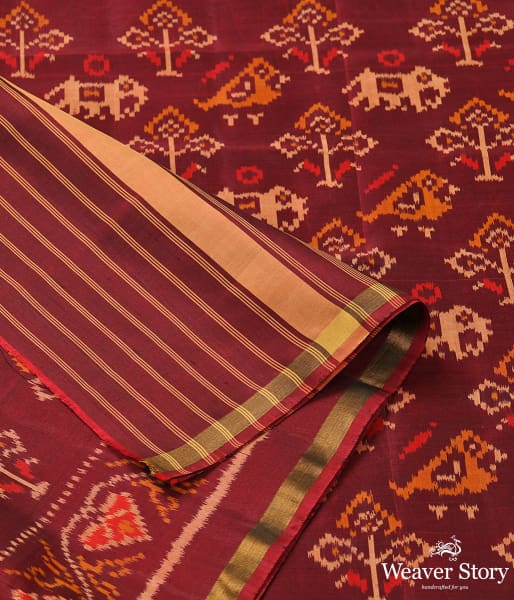 Handwoven_Single_Ikat_Patola_Dupatta_in_Mahroon_WeaverStory_02