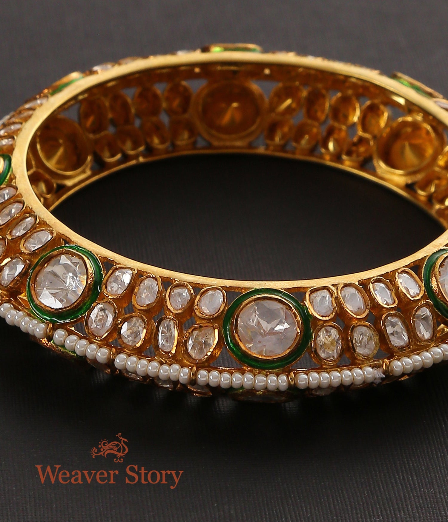 Rabab_Bangle_with_Moissanite_Polki_Crafted_in_Pure_Silver_WeaverStory_03