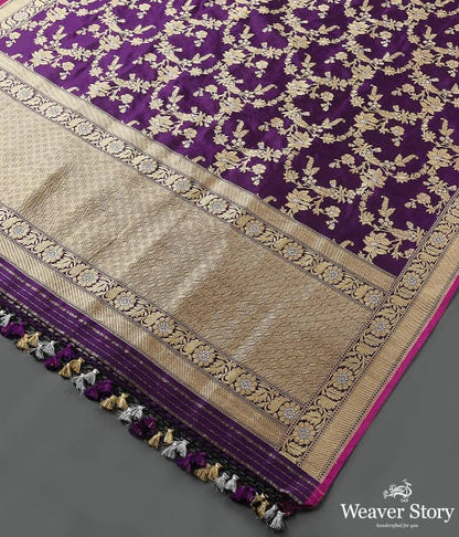 Handwoven_Purple_Kadhwa_Jangla_Dupatta_with_Pink_Selvedge_WeaverStory_03