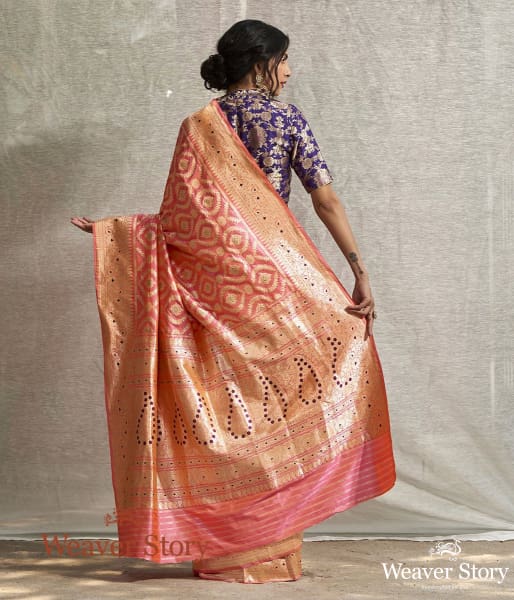 Handwoven_Pink_and_Peach_Kadhwa_Jangla_Tested_Zari_WeaverStory_03