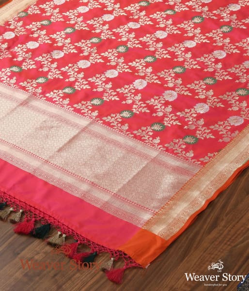 Handwoven_Pink_Meenakari_Jangla_Dupatta_WeaverStory_03