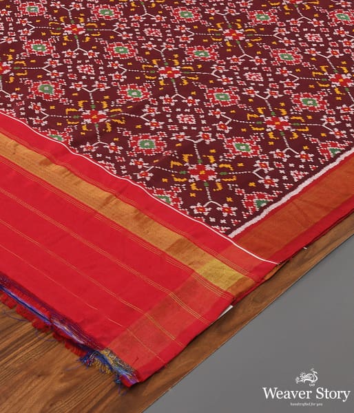 Handwoven_Mahroon_Red_Patola_Dupatta_WeaverStory_03