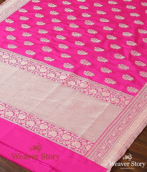 Handwoven_Hot_Pink_Katan_Georgette_Dupatta_WeaverStory_03