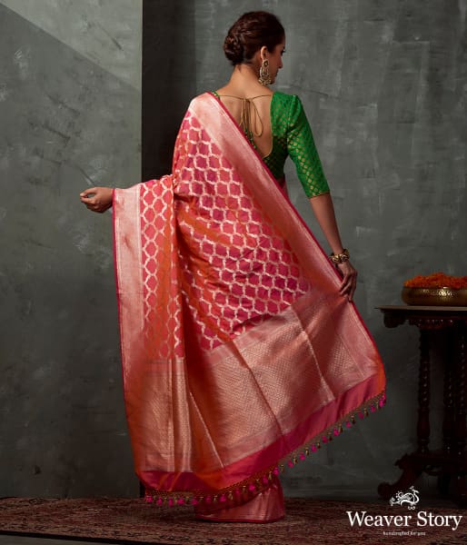 Handwoven_Orange_Cutwork_Jangla_Saree_WeaverStory_03