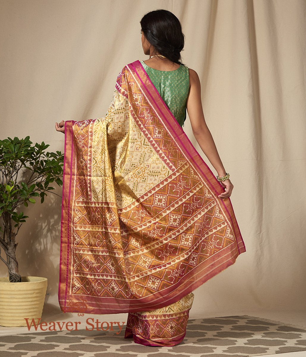 Handwoven_Silk_Tissue_Gujarat_Patola_Saree_in_Cream_and_Pink_WeaverStory_03