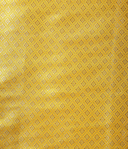 Handwoven_Banarasi_Yellow_Brocade_Fabric_WeaverStory_03